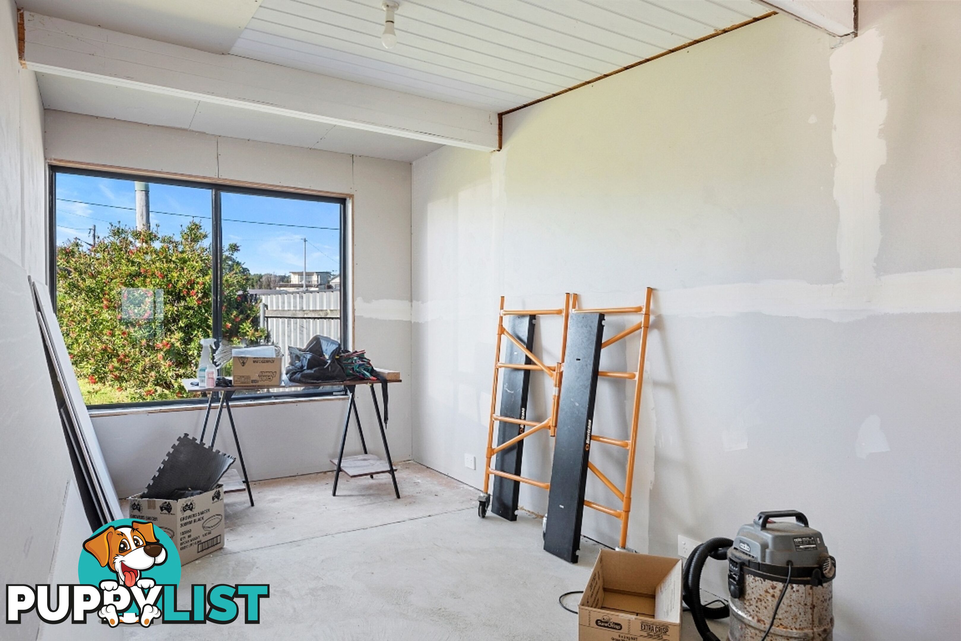 31 Charles Street CRAYFISH CREEK TAS 7321
