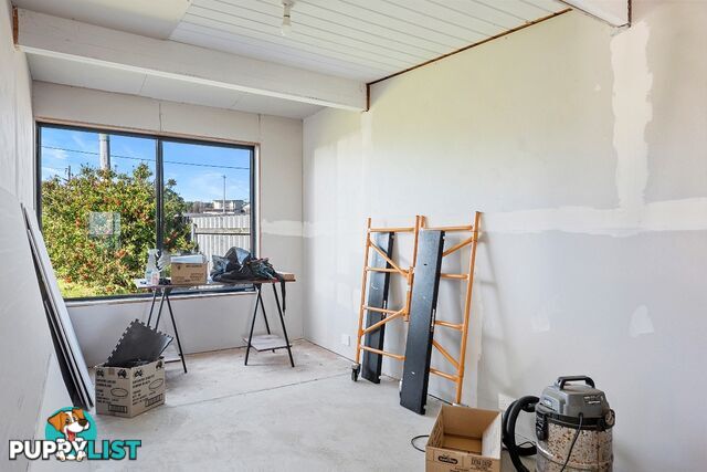 31 Charles Street CRAYFISH CREEK TAS 7321