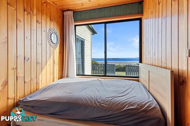 31 Charles Street CRAYFISH CREEK TAS 7321