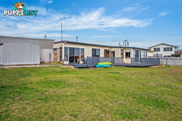 31 Charles Street CRAYFISH CREEK TAS 7321