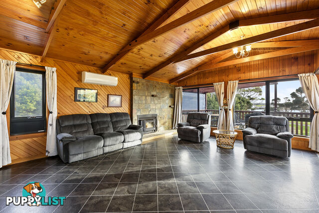 17 Murray Street SMITHTON TAS 7330