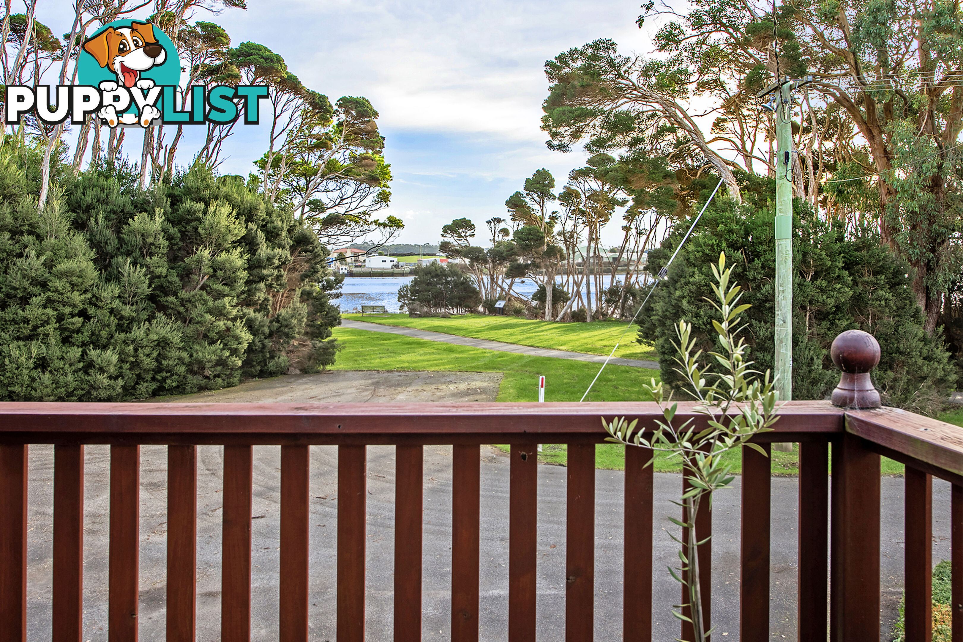 17 Murray Street SMITHTON TAS 7330
