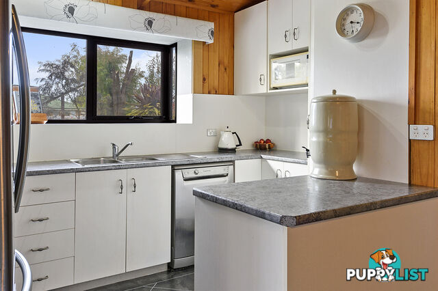 17 Murray Street SMITHTON TAS 7330