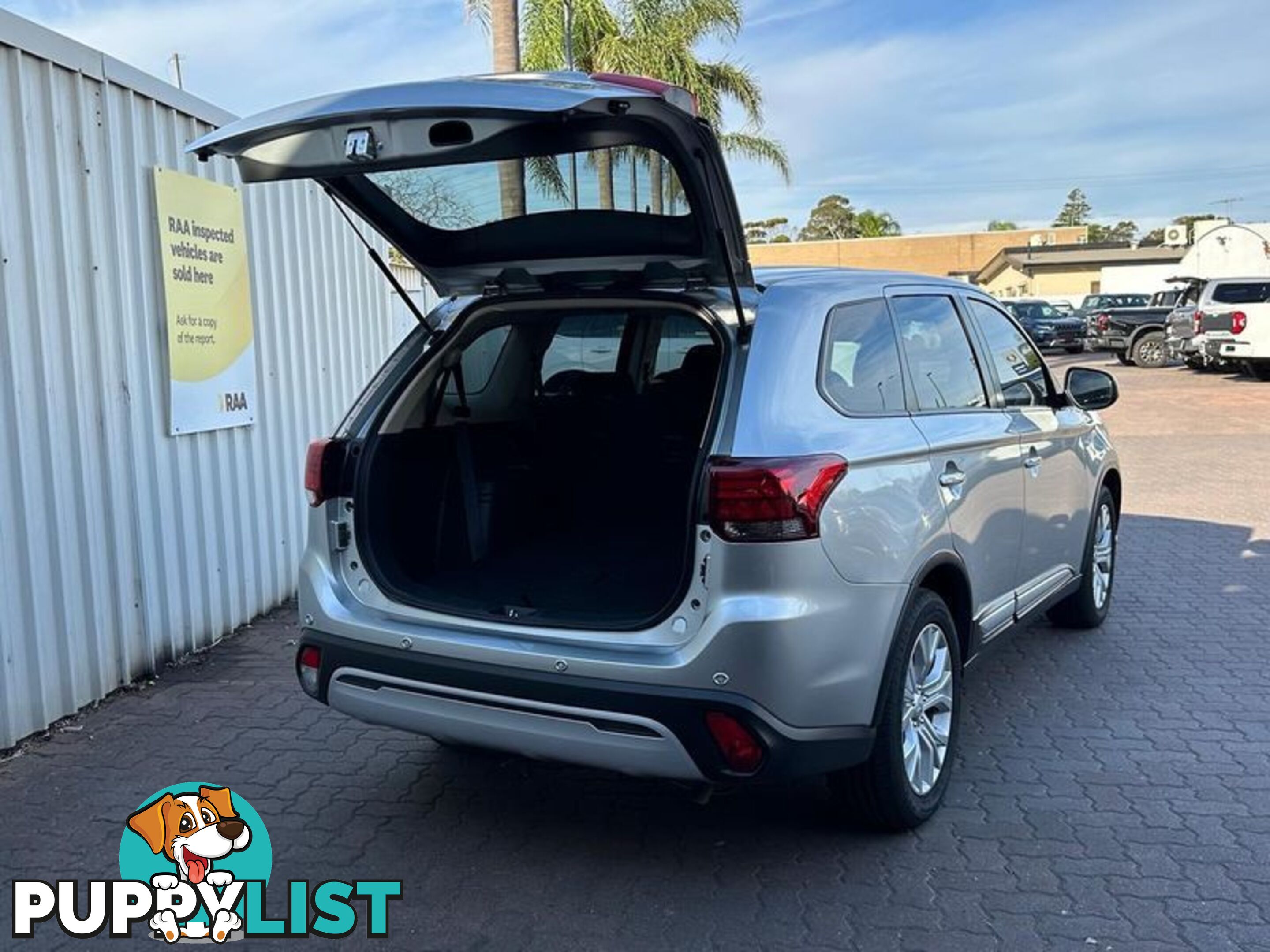 2020 Mitsubishi Outlander ES ZL SUV