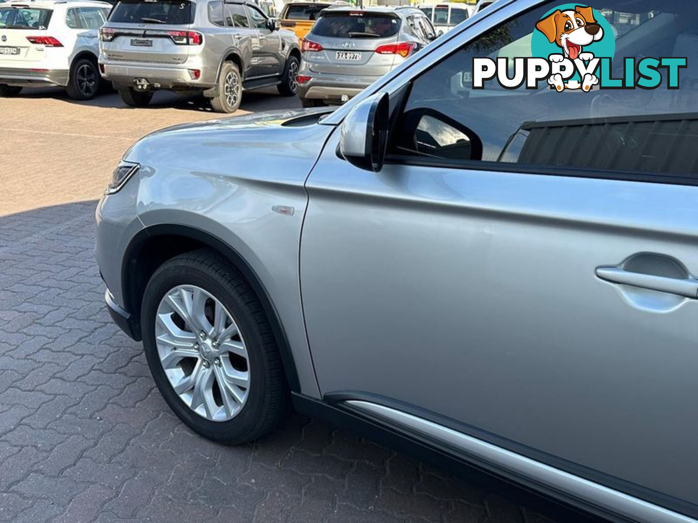 2020 Mitsubishi Outlander ES ZL SUV
