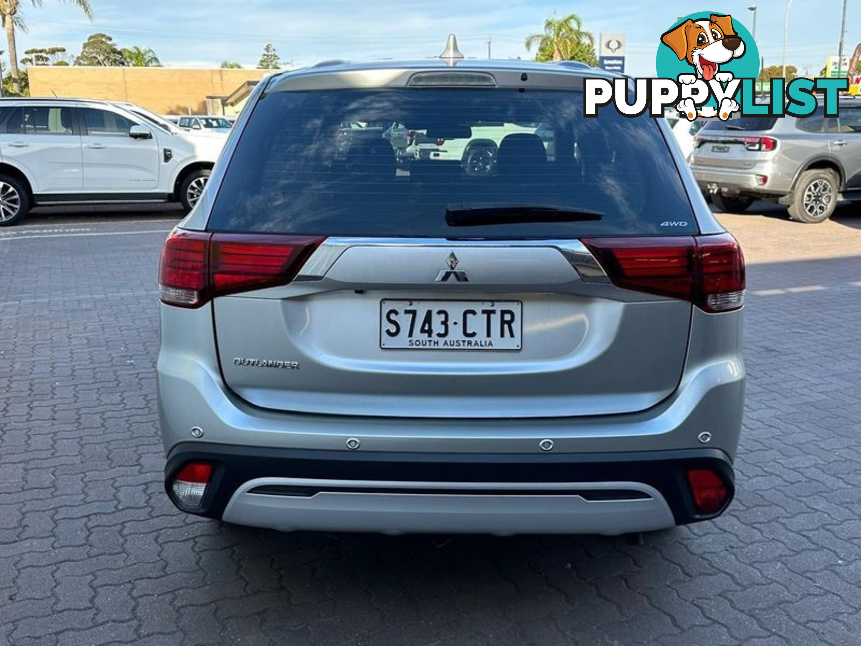 2020 Mitsubishi Outlander ES ZL SUV