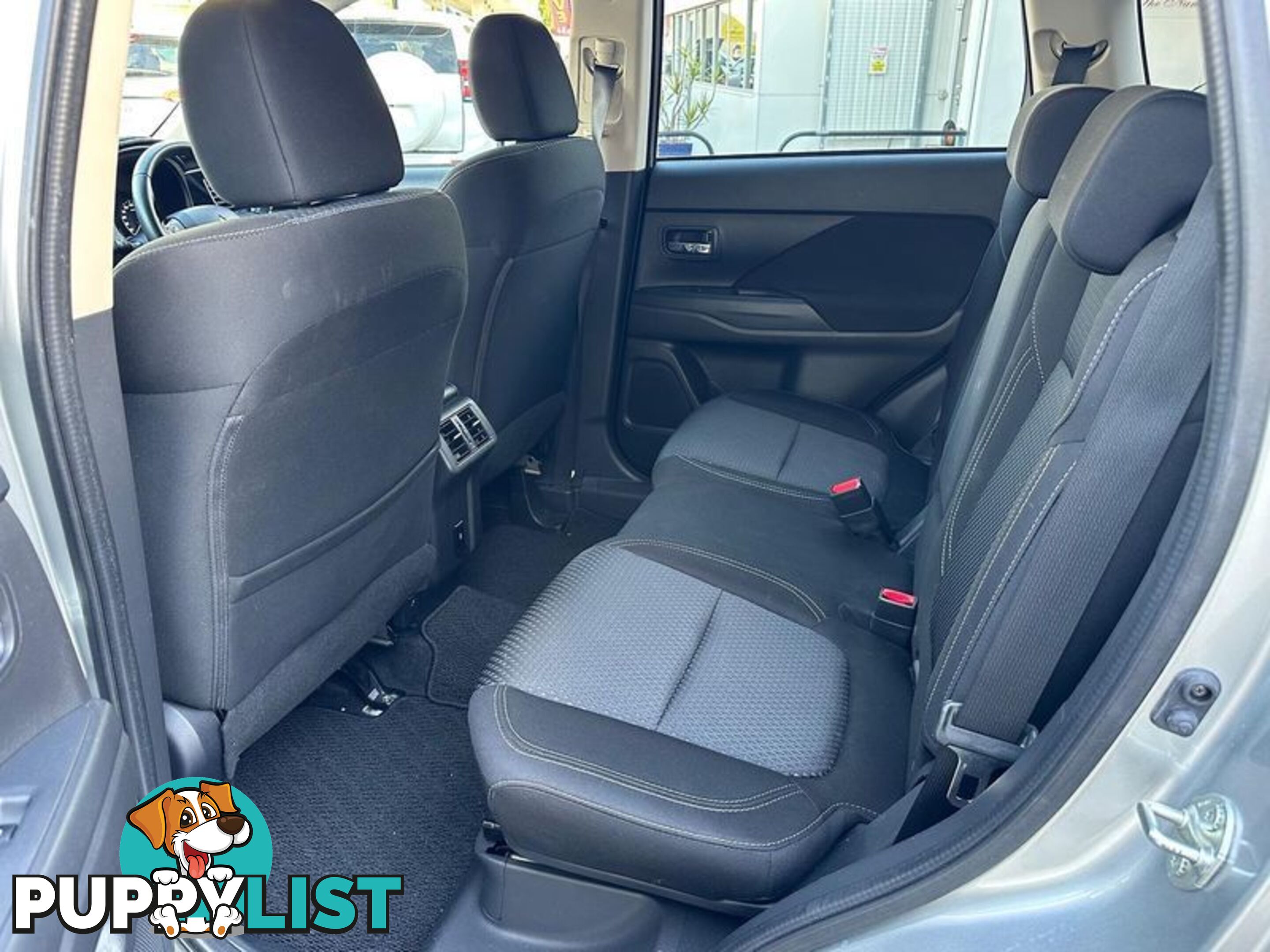 2020 Mitsubishi Outlander ES ZL SUV