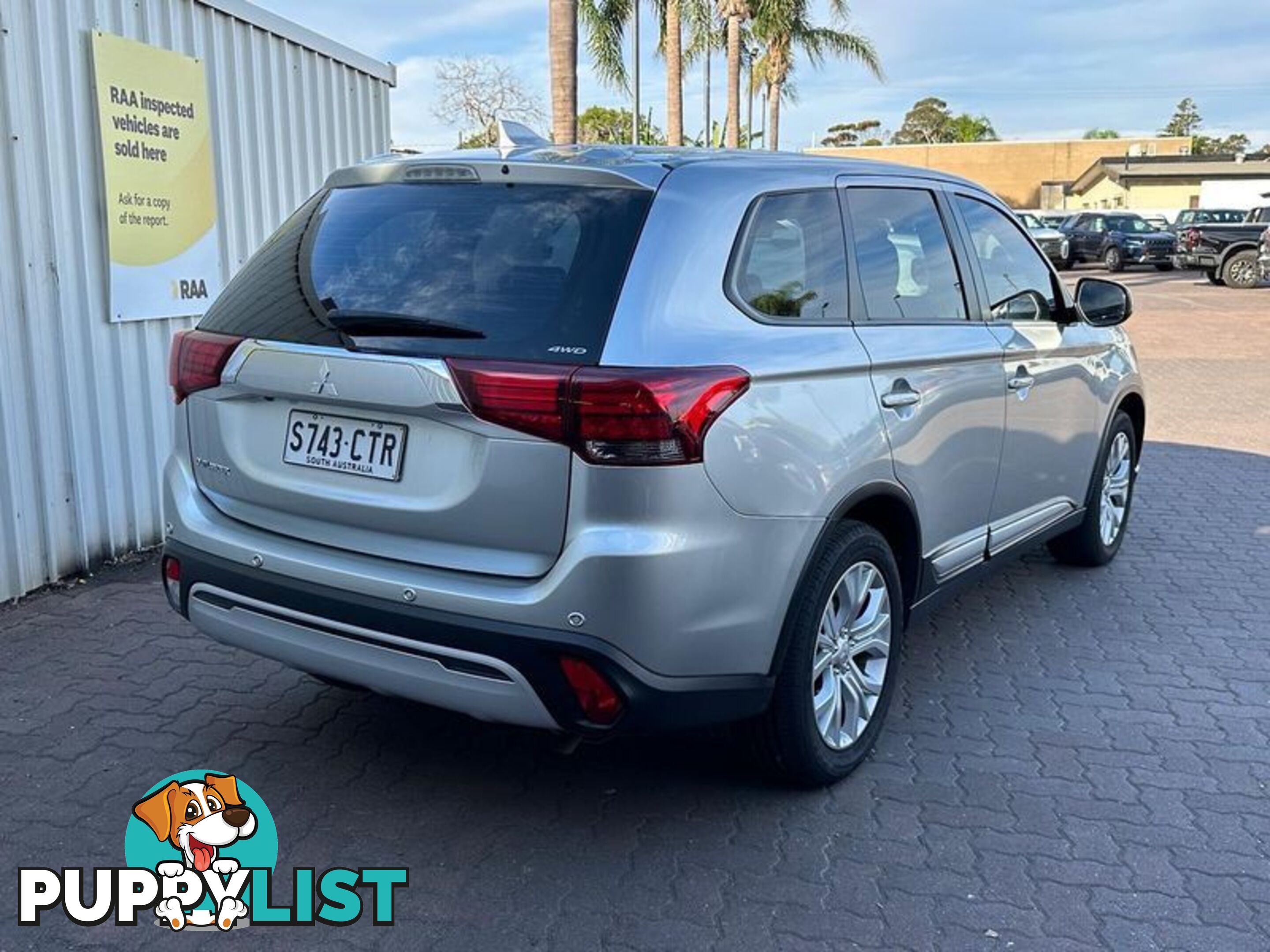 2020 Mitsubishi Outlander ES ZL SUV