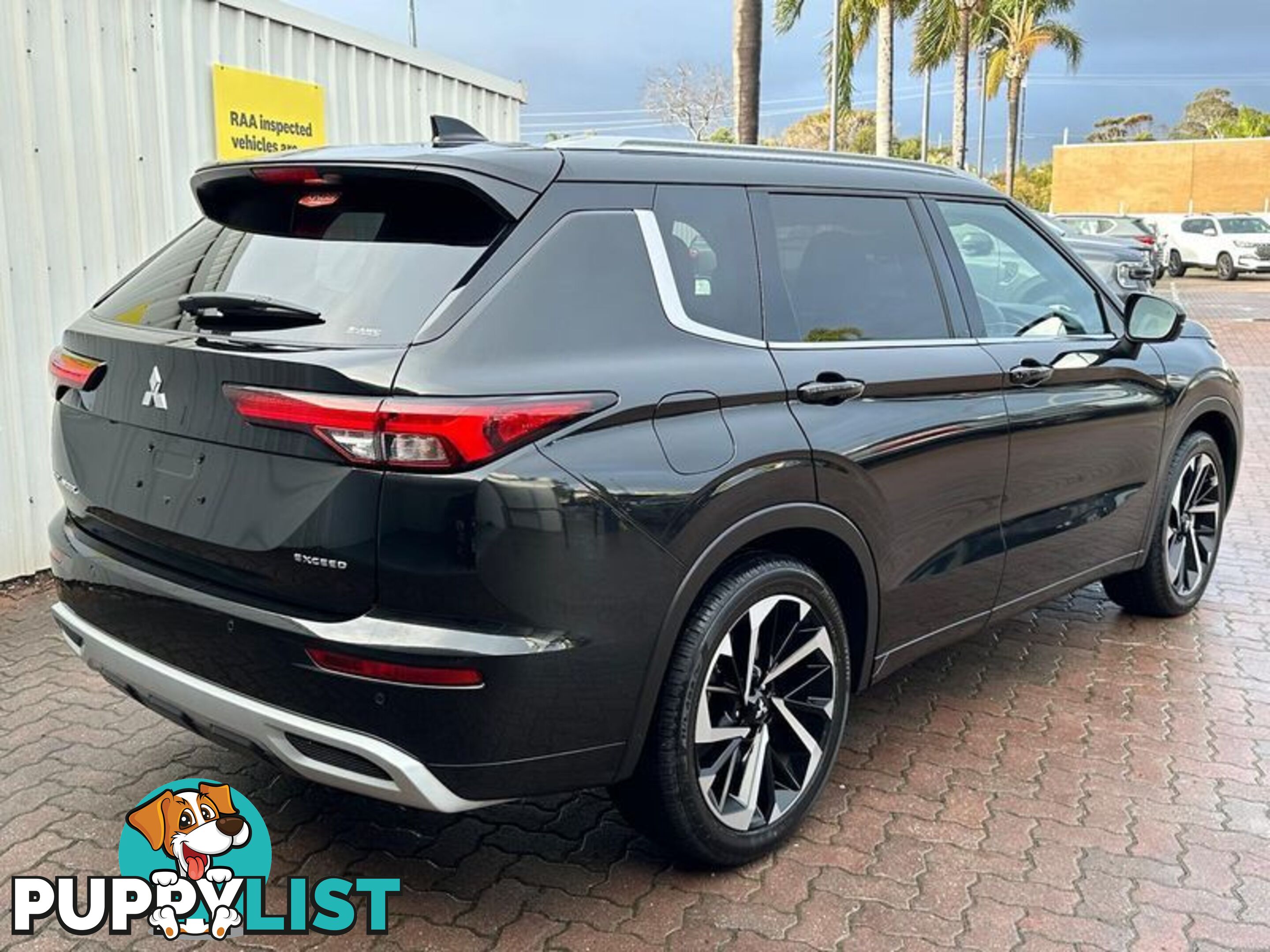 2024 Mitsubishi Outlander Exceed ZM SUV