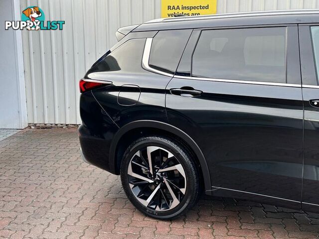 2024 Mitsubishi Outlander Exceed ZM SUV