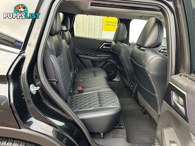 2024 Mitsubishi Outlander Exceed ZM SUV