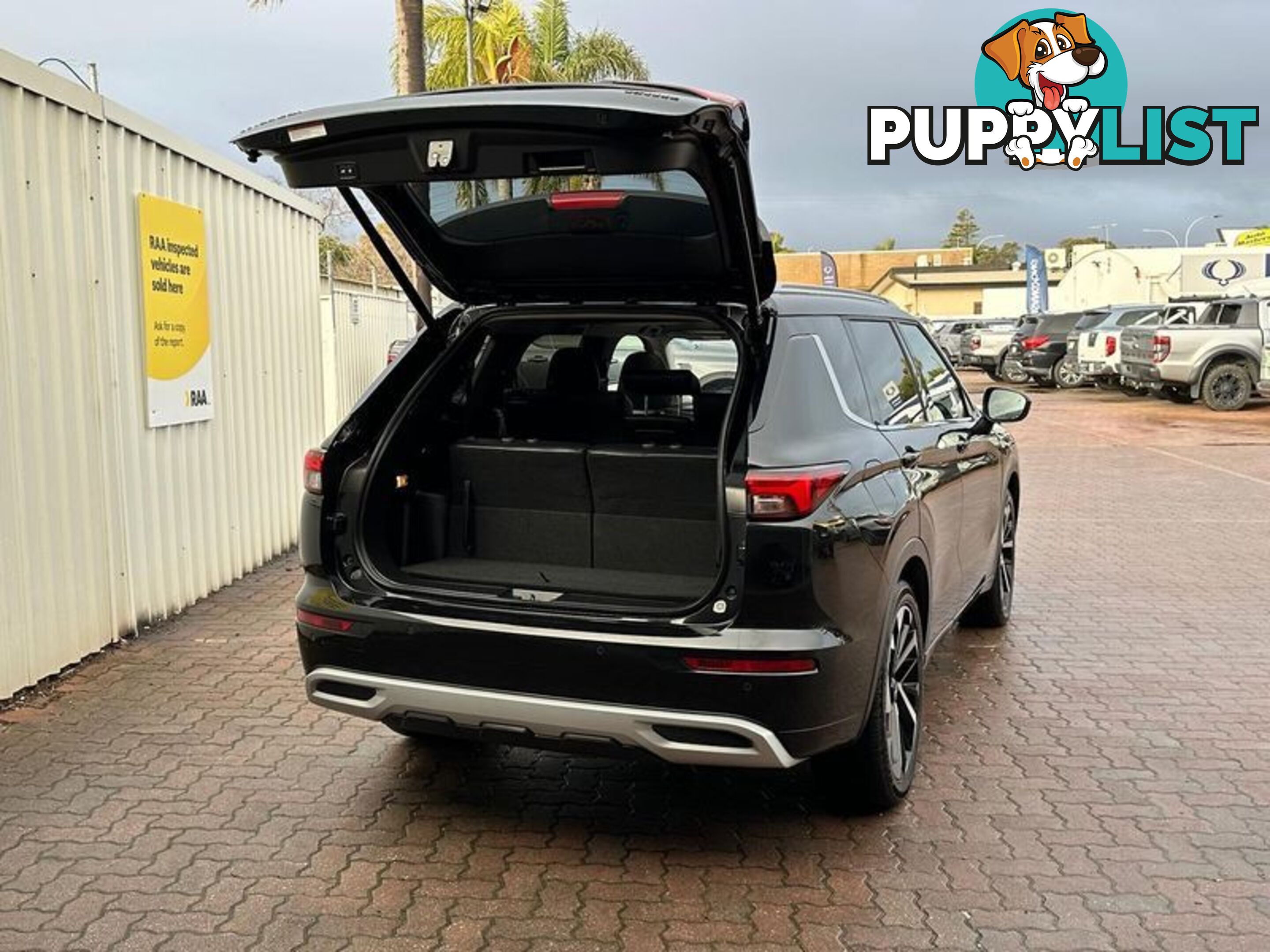 2024 Mitsubishi Outlander Exceed ZM SUV