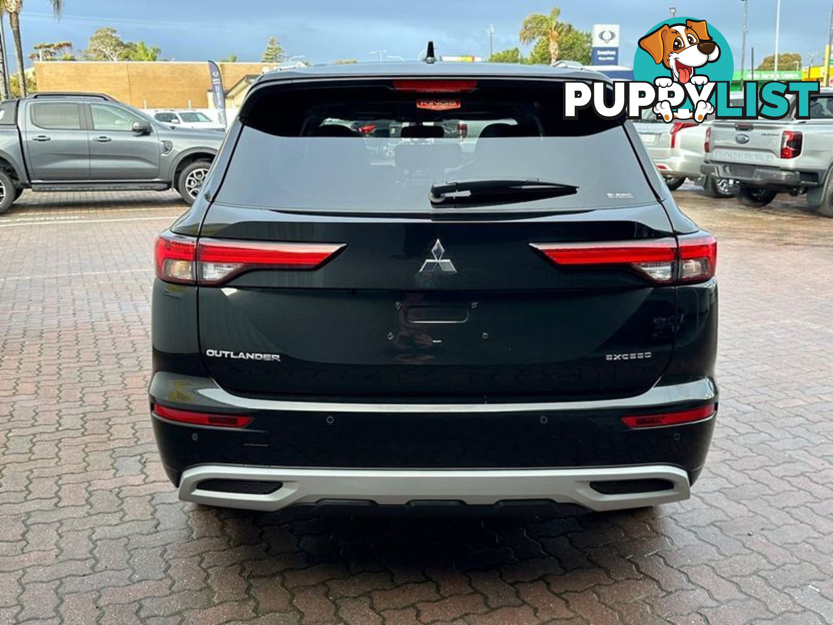 2024 Mitsubishi Outlander Exceed ZM SUV
