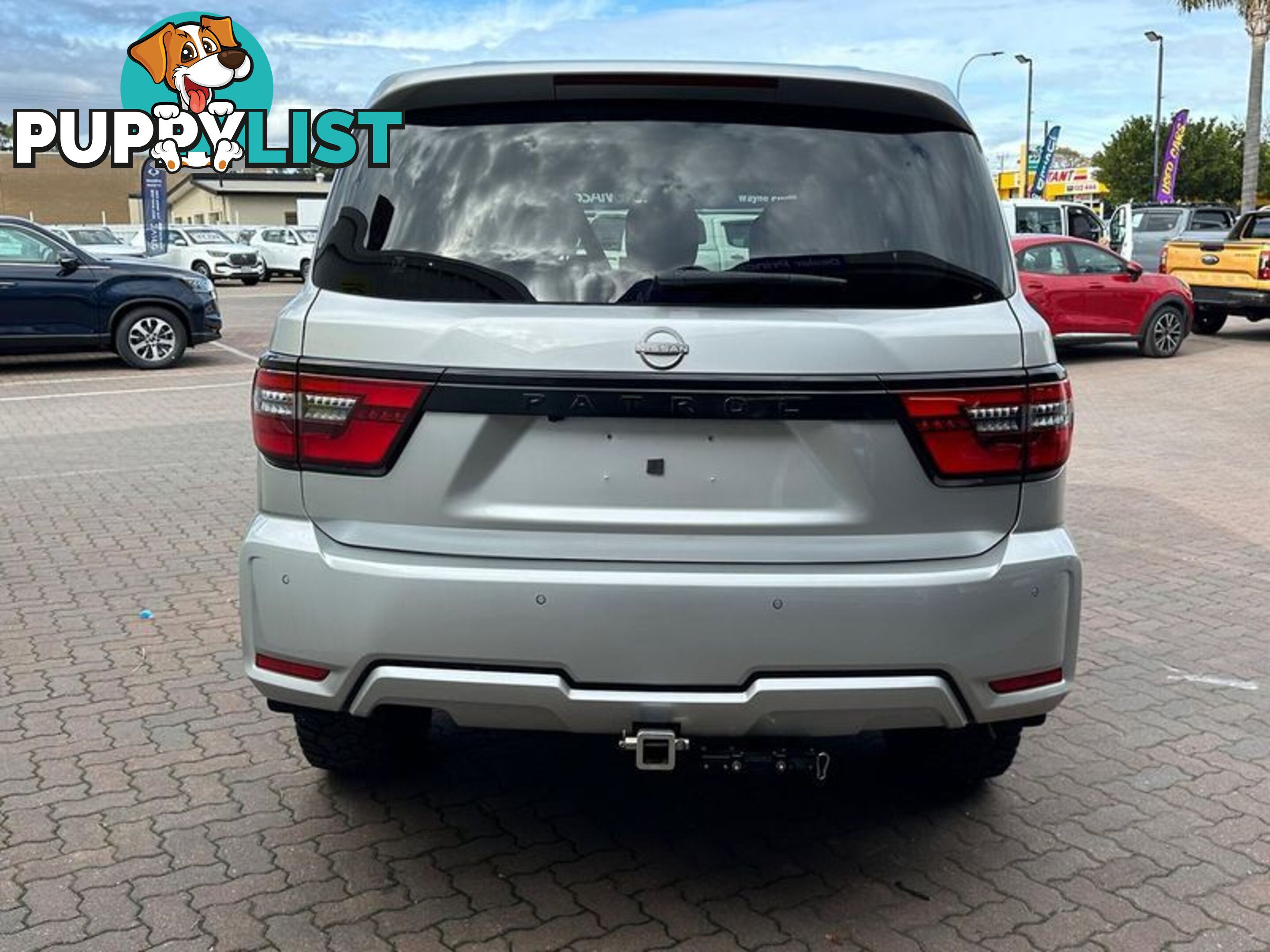 2023 Nissan Patrol Ti Y62 SUV