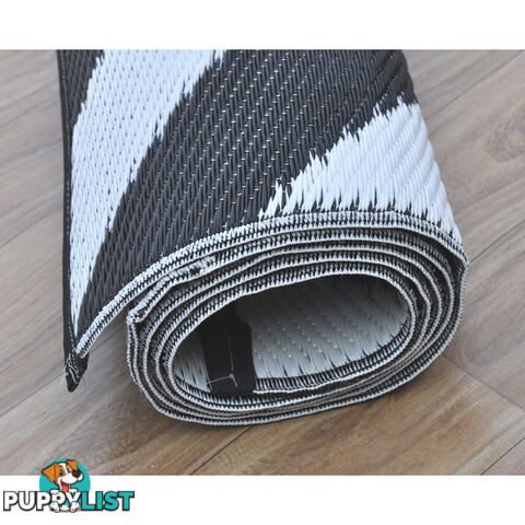 CHEVRON Rug Black & White 120x180cm