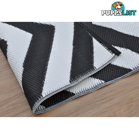 CHEVRON Rug Black & White 120x180cm