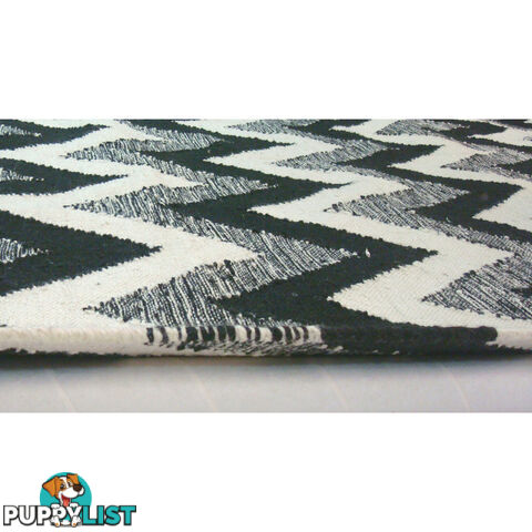 Chevron Durry Rug Black & White 160x230cm