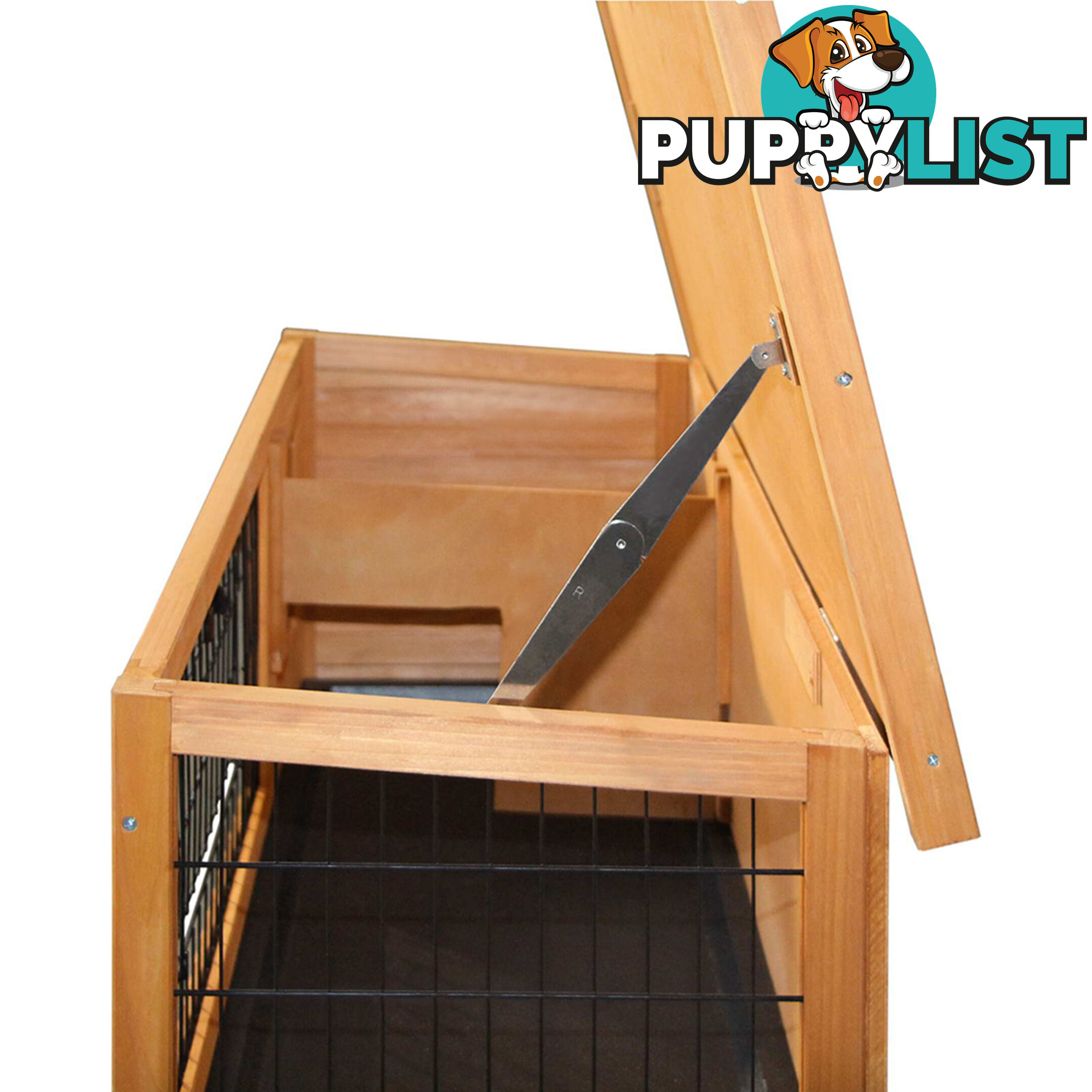 Rabbit Hutch with Hinged Lid