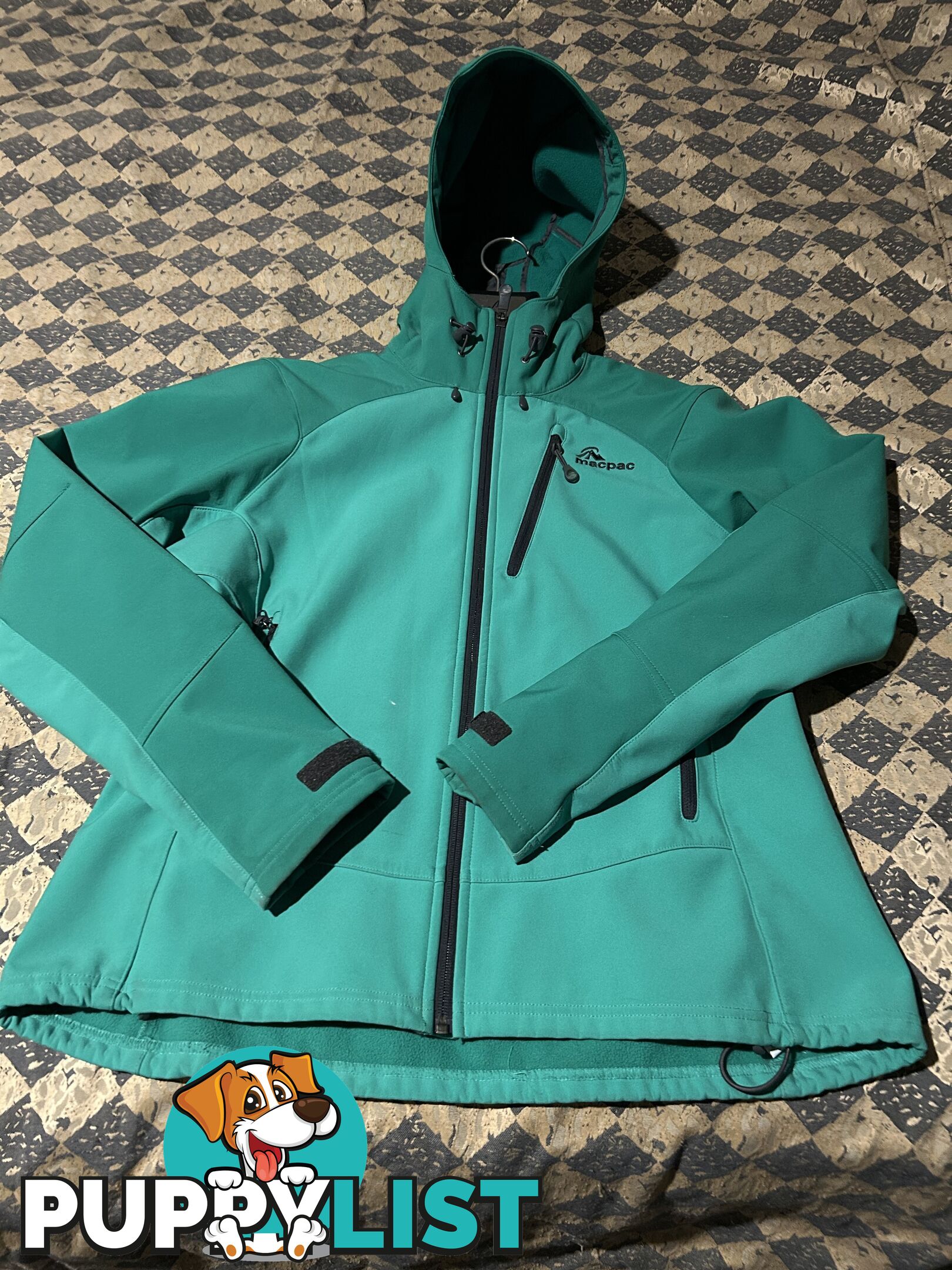 Macpac winter jacket size 16