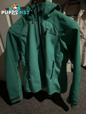 Macpac winter jacket size 16