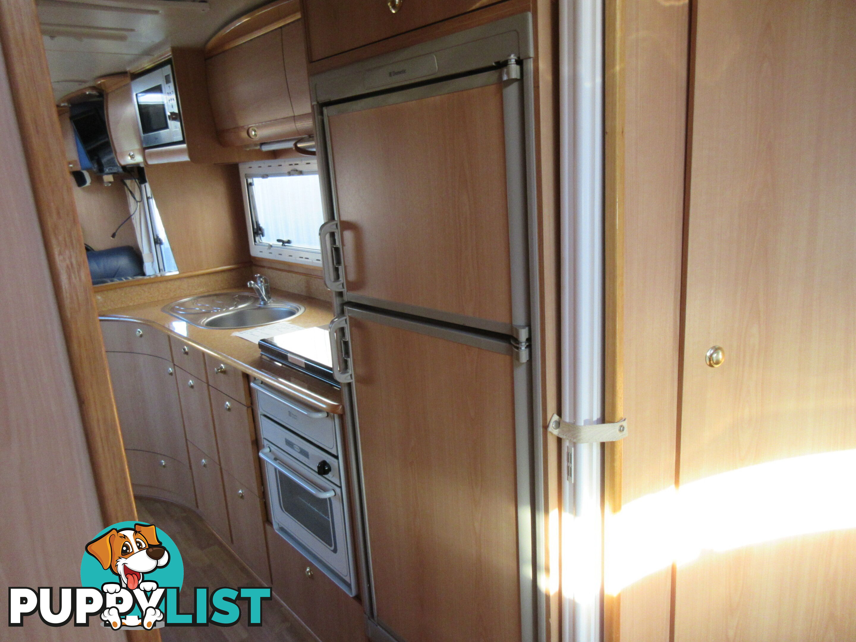 ISUZU 400 MOTORHOME