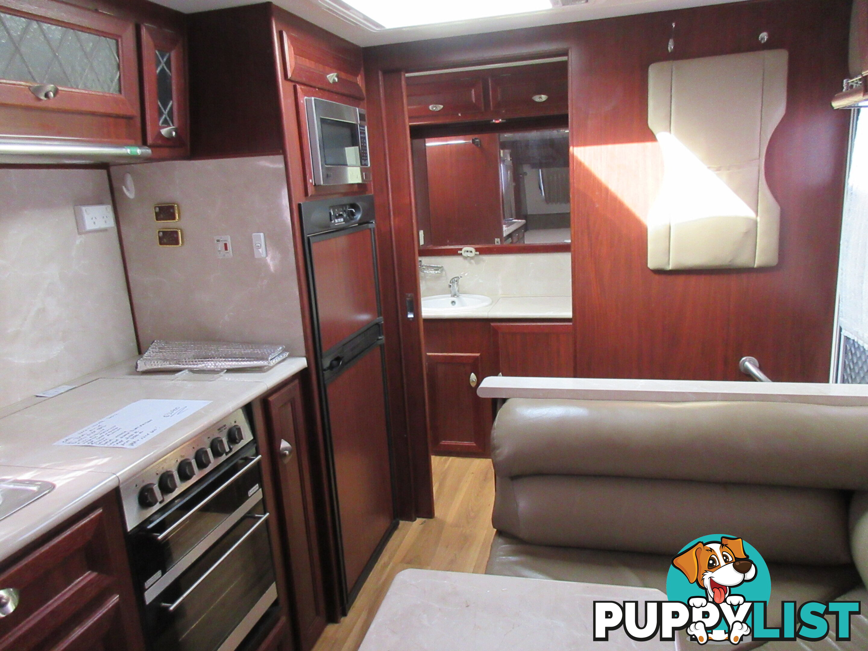 2012 Vacationer HOLIDAY