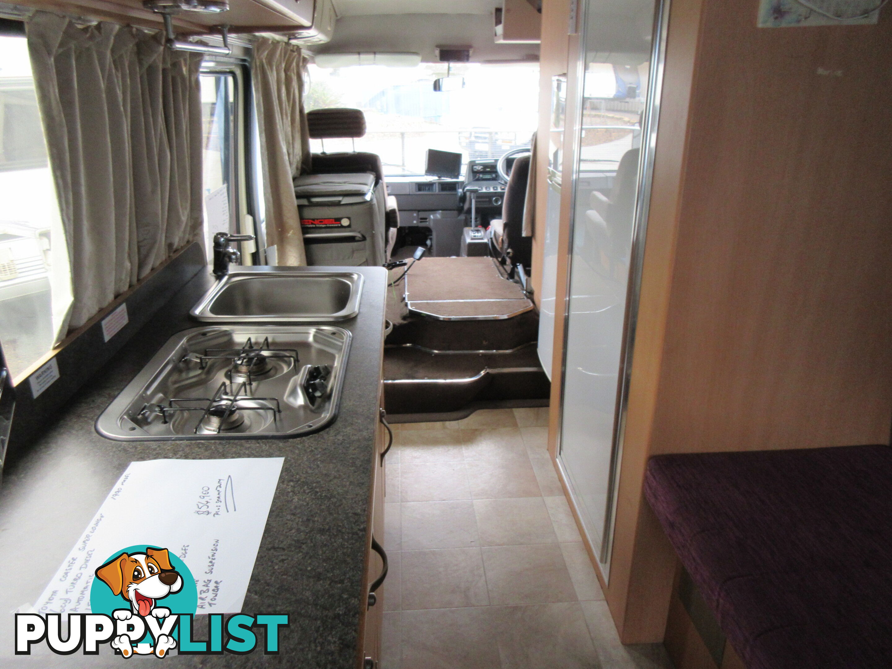 TOYOTA COASTER SUPER LOUNGE.