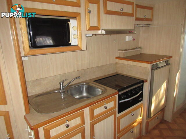 2004 Traveller Hurricane