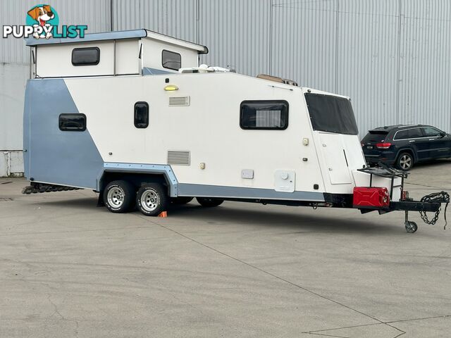 2013 CARIA TOY HAULER 23' 