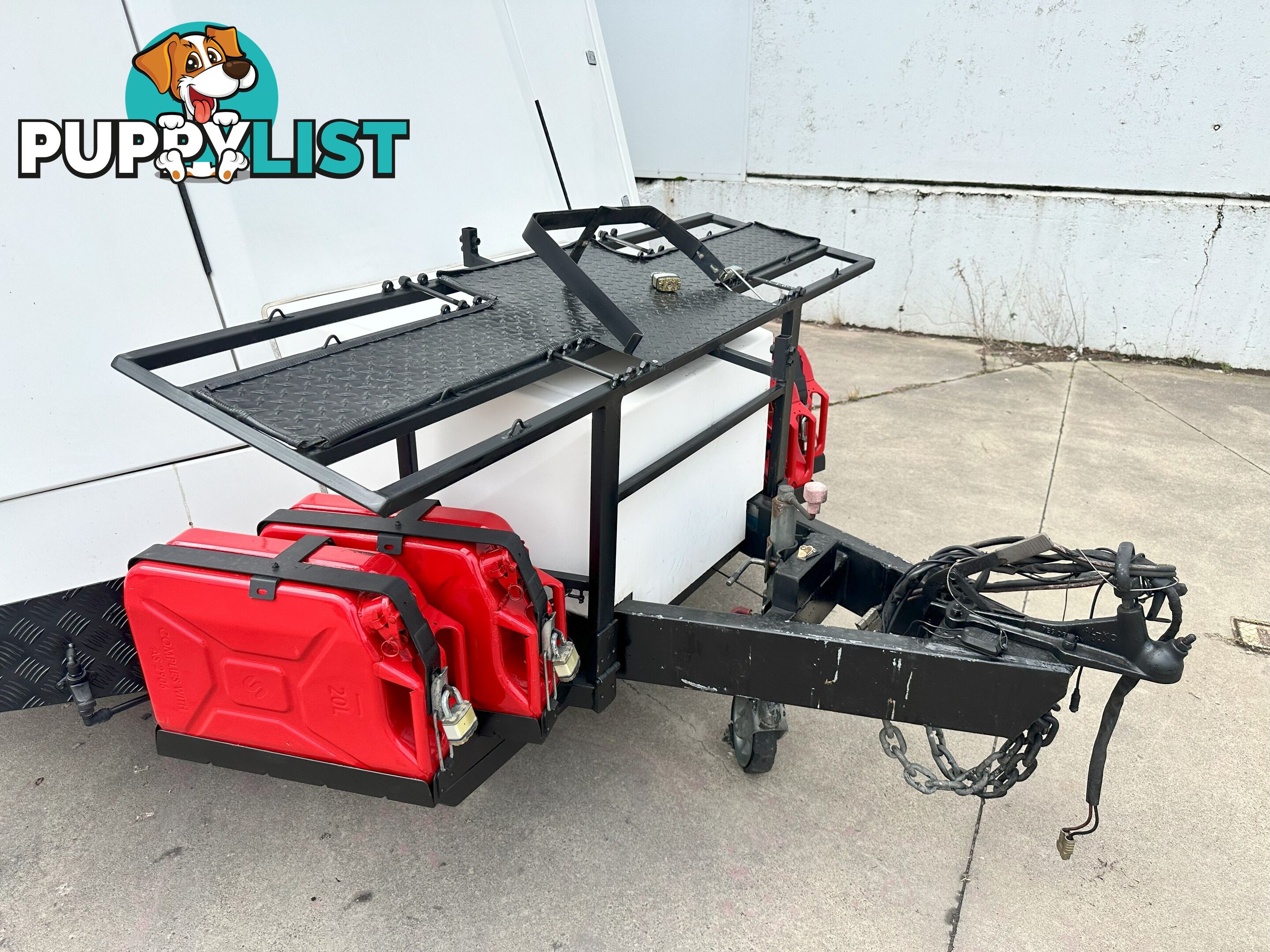 2013 CARIA TOY HAULER 23' 