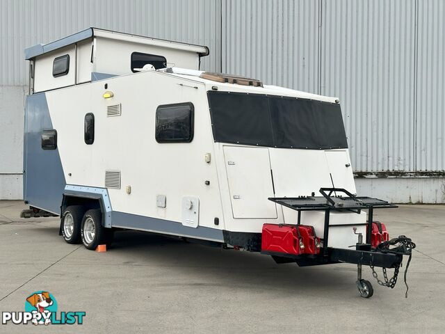 2013 CARIA TOY HAULER 23' 