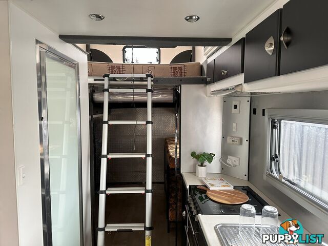 2013 CARIA TOY HAULER 23' 