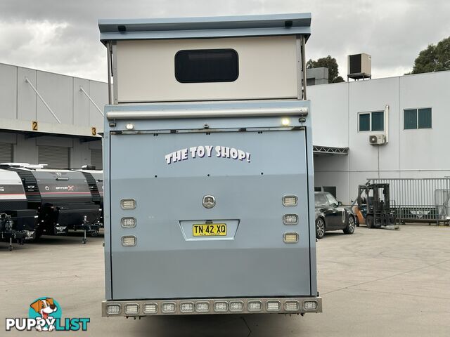 2013 CARIA TOY HAULER 23' 