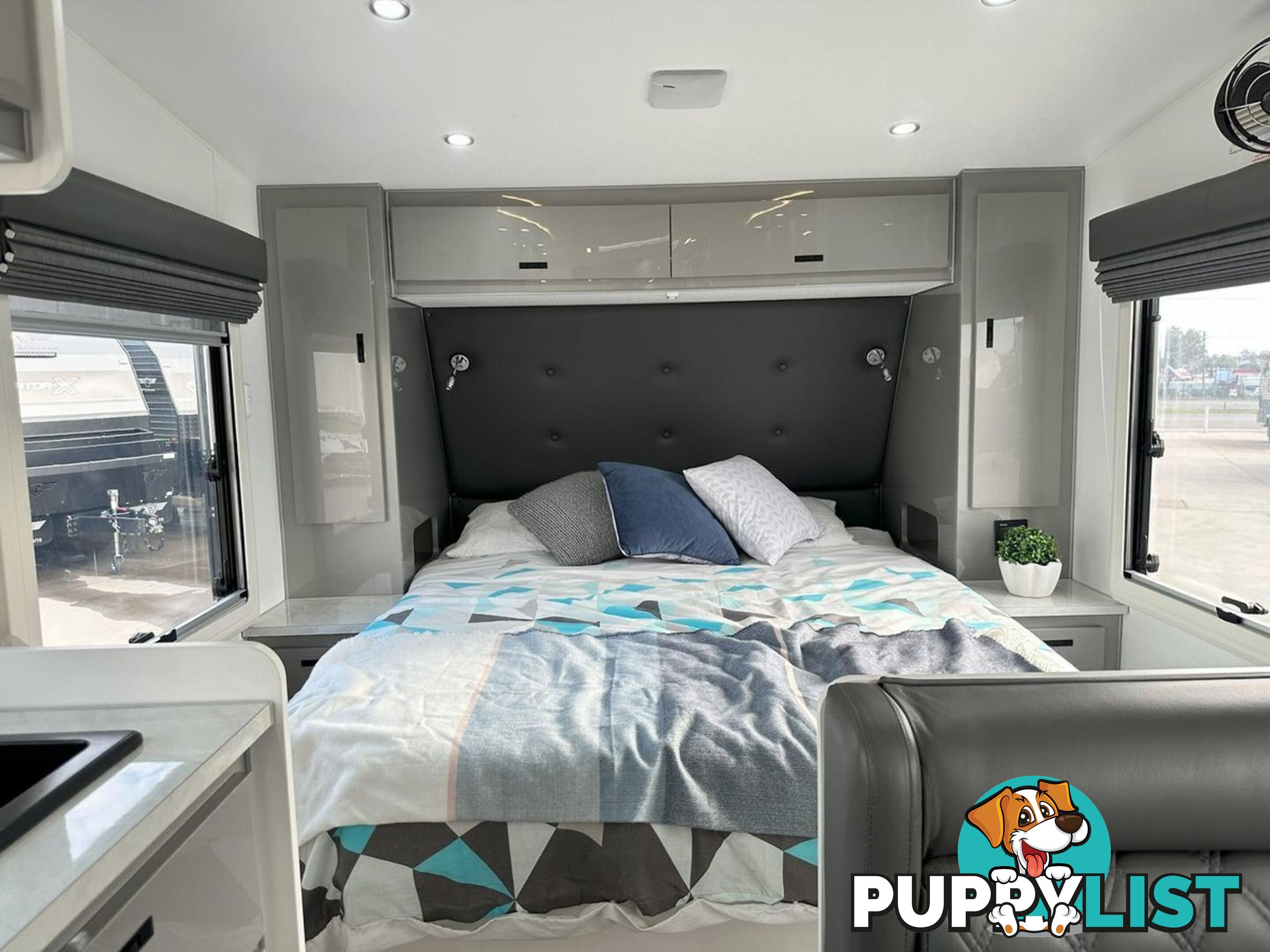 2023 JB CARAVANS SCORPION STING AIR 21'6 