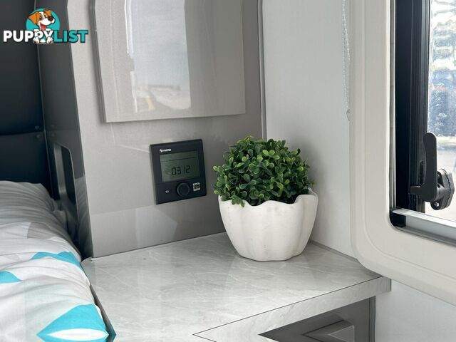2023 JB CARAVANS SCORPION STING AIR 21'6 