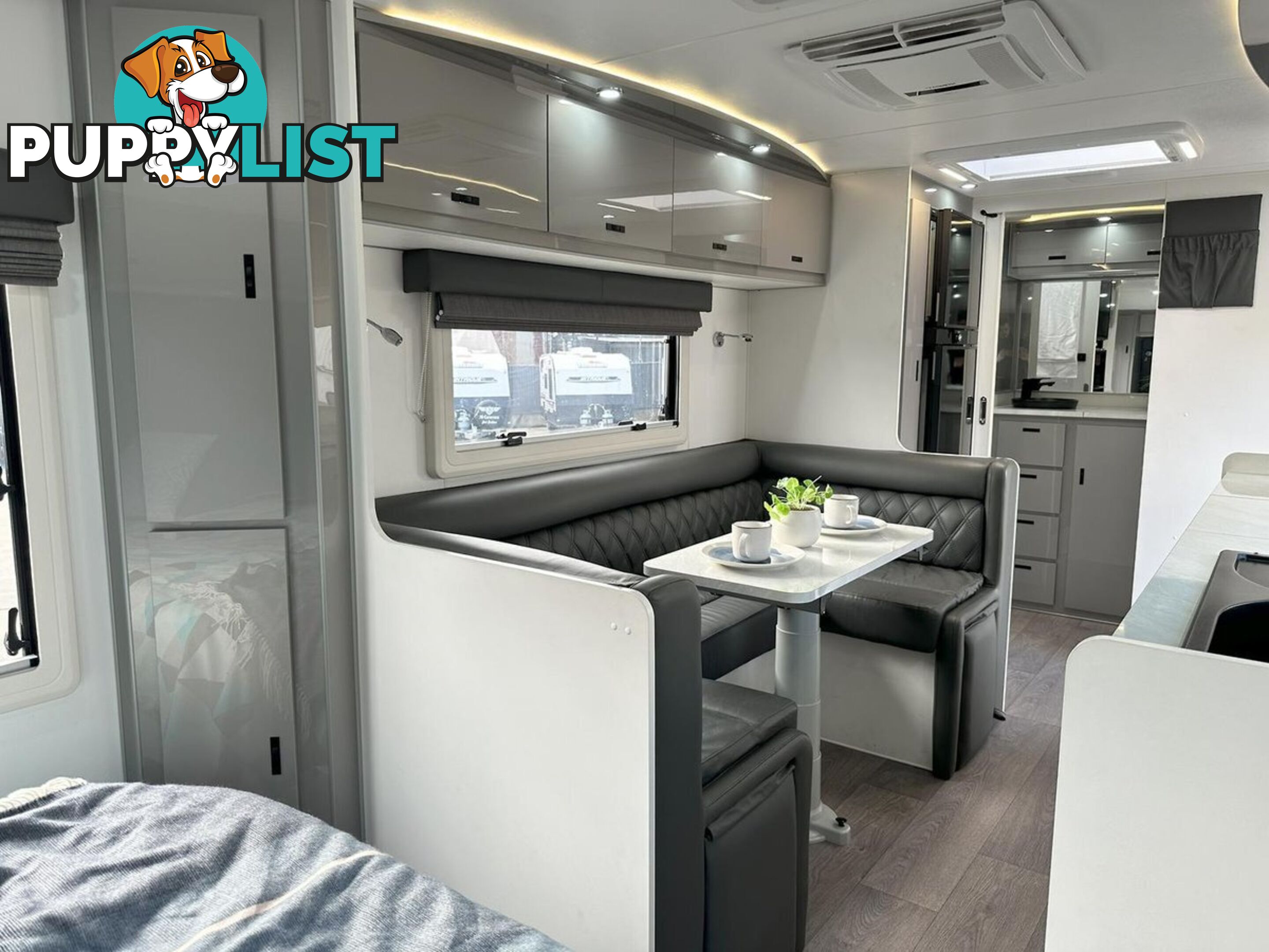 2023 JB CARAVANS SCORPION STING AIR 21'6 