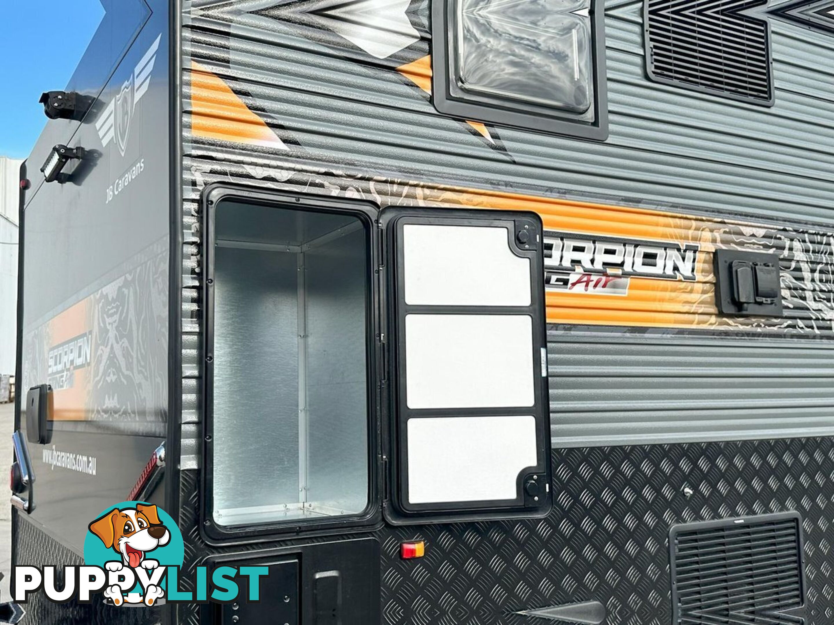 2023 JB CARAVANS SCORPION STING AIR 21'6 