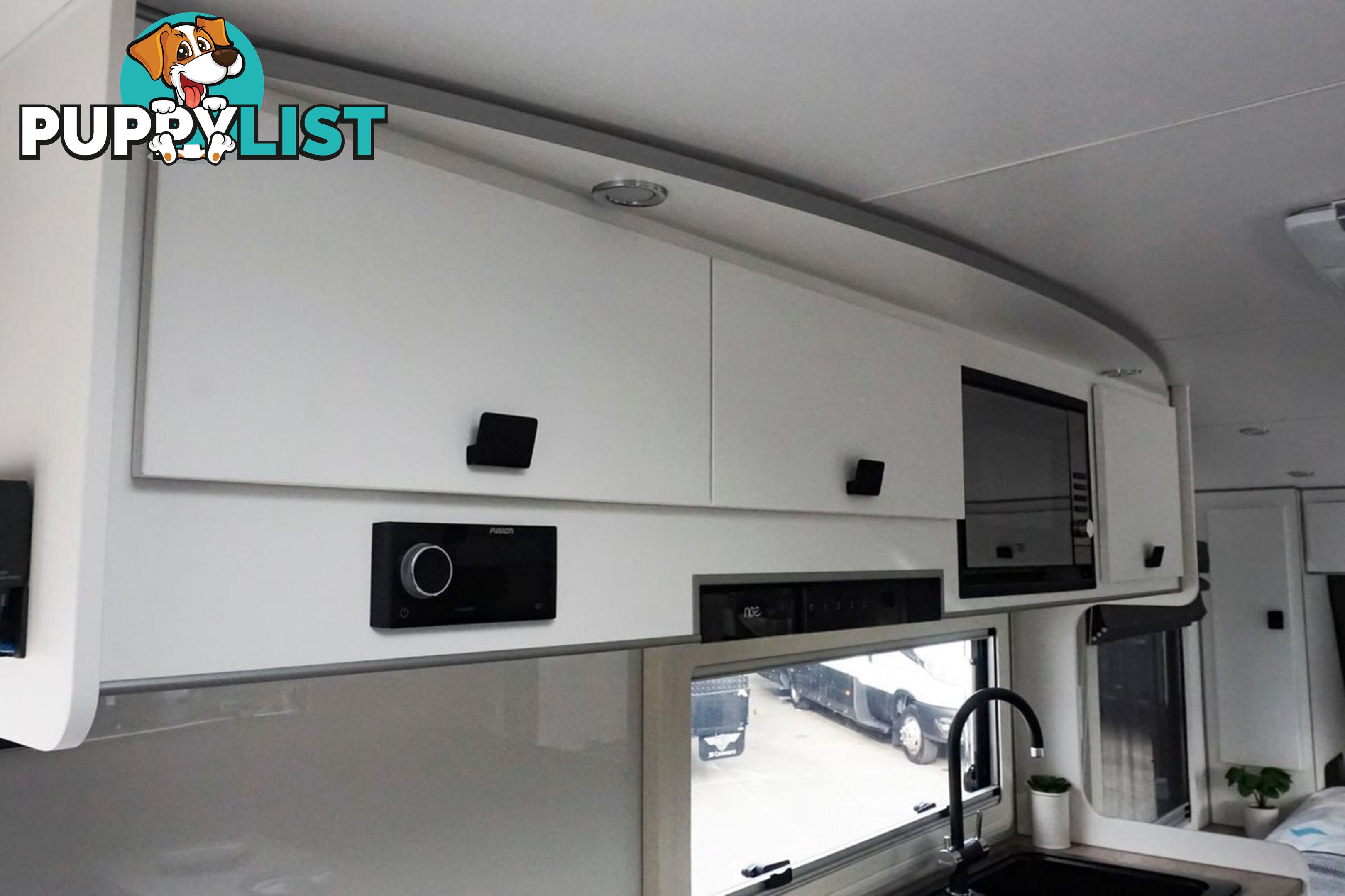 2024 JB CARAVANS 21'6 SCORPION STING AIR 
