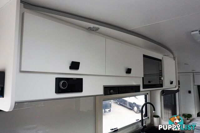 2024 JB CARAVANS 21'6 SCORPION STING AIR 