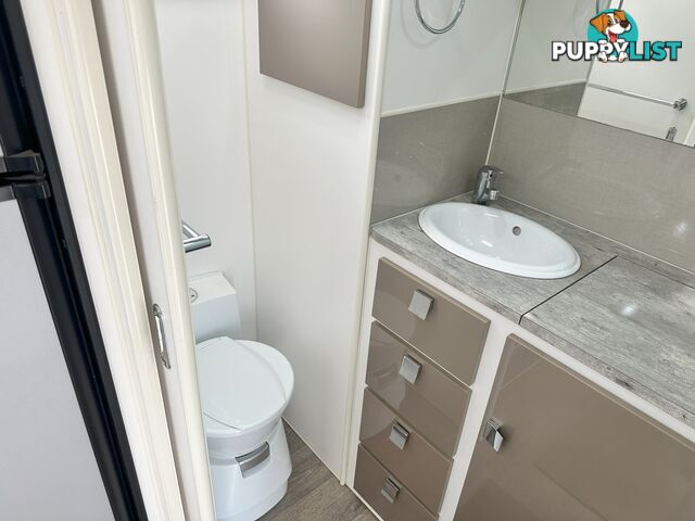 2017 JB CARAVANS SCORPION STING 20'6 