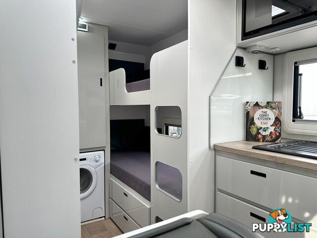 2023 JB CARAVANS SCORPION STING 22'6 FAMILY BUNK 
