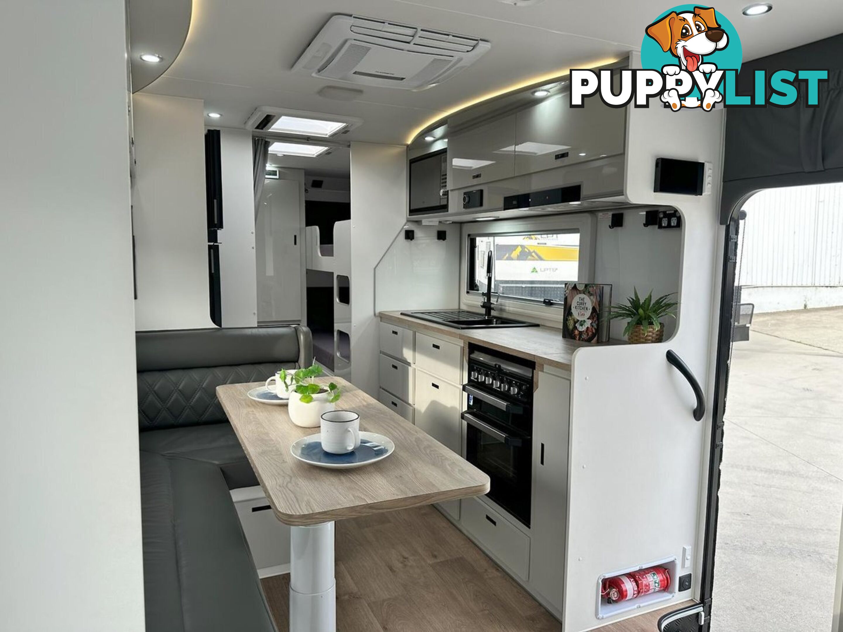 2023 JB CARAVANS SCORPION STING 22'6 FAMILY BUNK 
