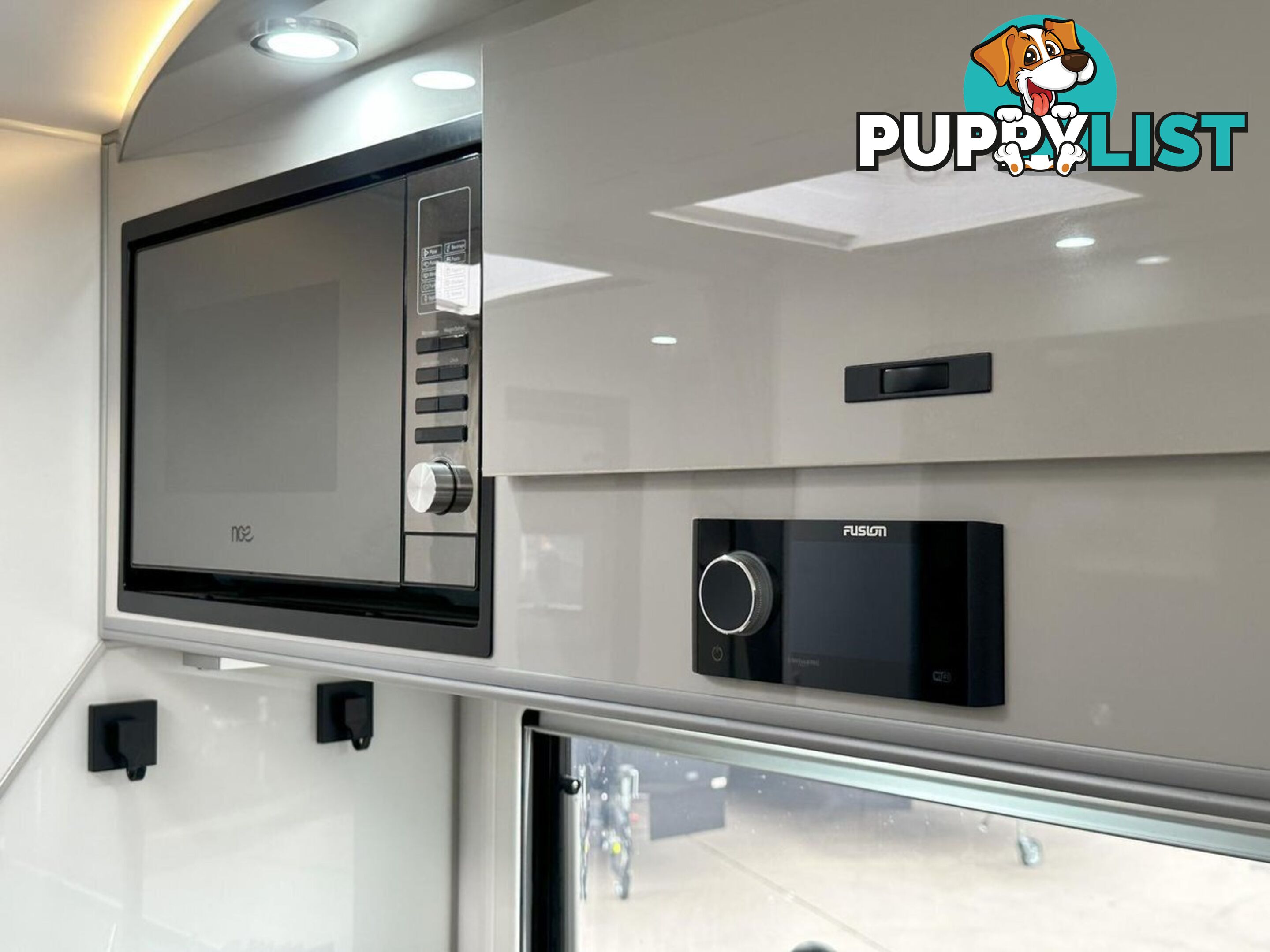 2023 JB CARAVANS SCORPION STING 22'6 FAMILY BUNK 