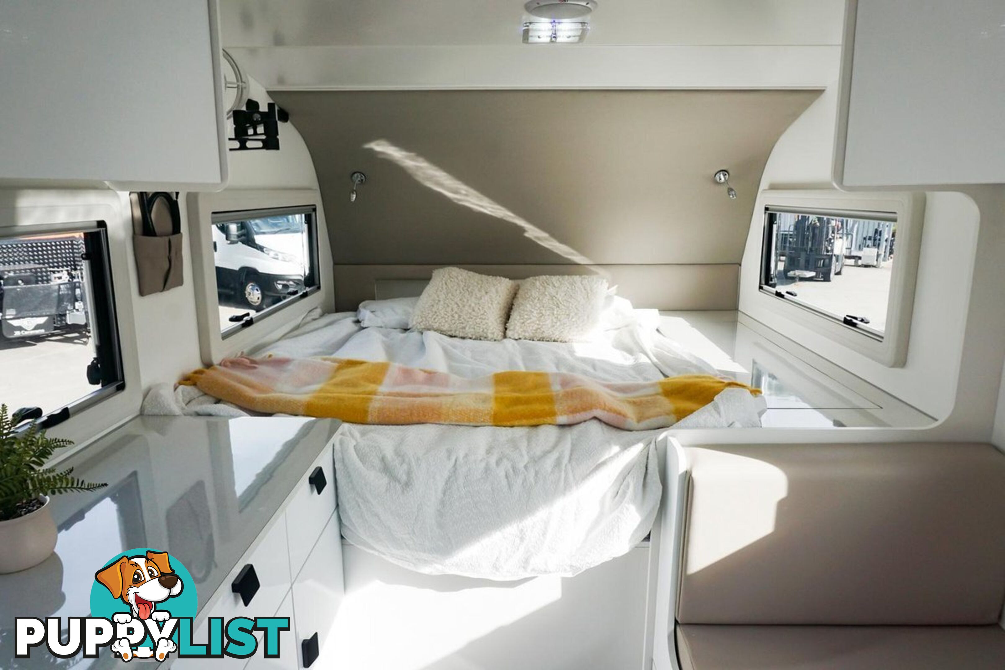 2024 JB CARAVANS 16' GATOR HYBRID 