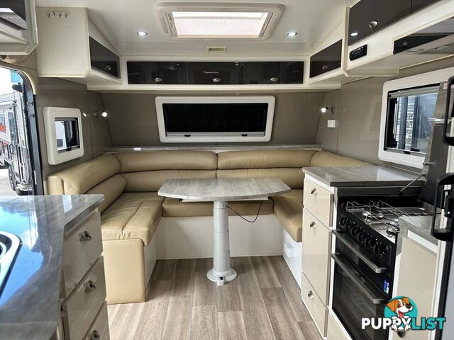 2018 JB CARAVANS 23' SCORPION FRONT CLUB SINGLE/KING BED 