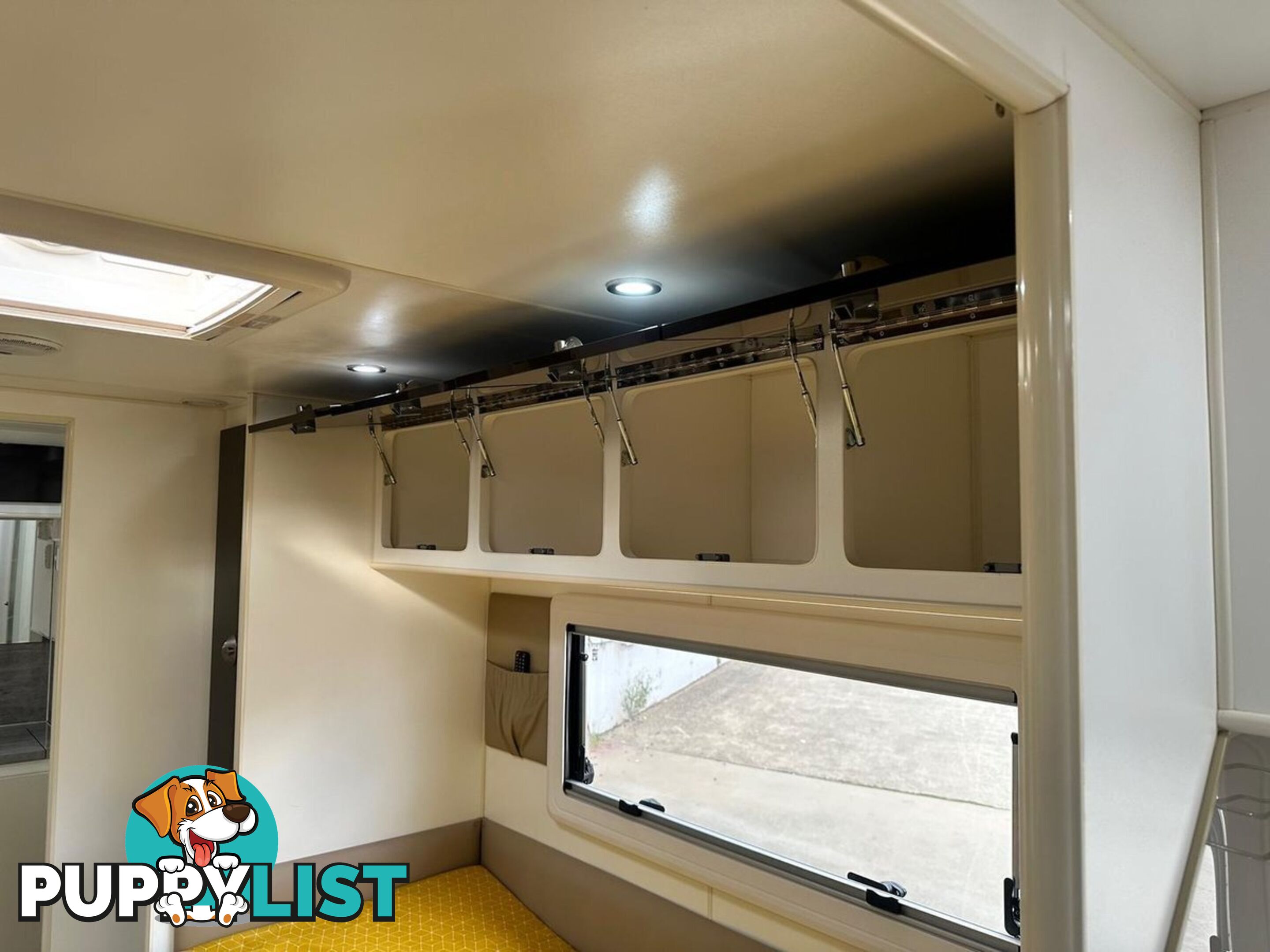 2018 JB CARAVANS 23' SCORPION FRONT CLUB SINGLE/KING BED 