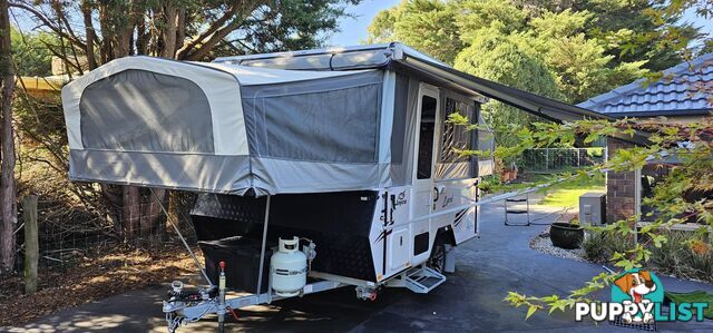 2023 Jayco Lark near new condition