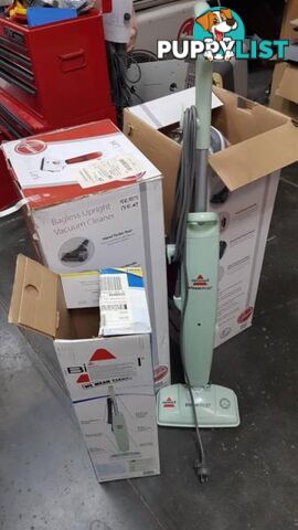 Hoover Upright Vac & Bissell Steam mop