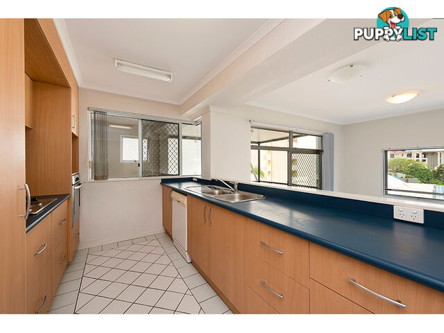 4 115 Berry Street SPRING HILL QLD 4000