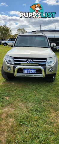 2008 Mitsubishi Pajero GEN 4 VRX SUV Automatic